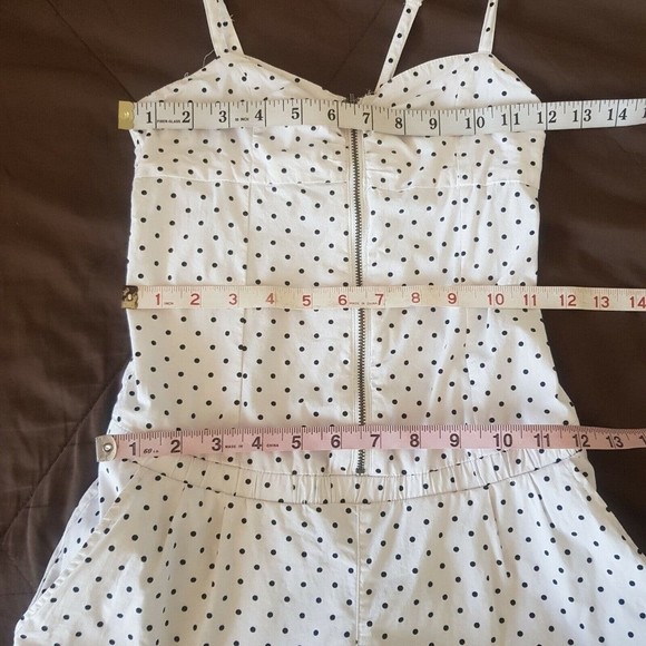 H&M Divided Womens Romper Shorts Polka dots Sz 2 Y2K Baddie Zipper White  Black - Picture 8 of 12